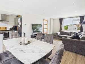 Open plan living- click for photo gallery